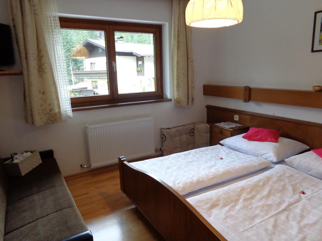 Hotel Haus Helga Unken Pokoj fotografie
