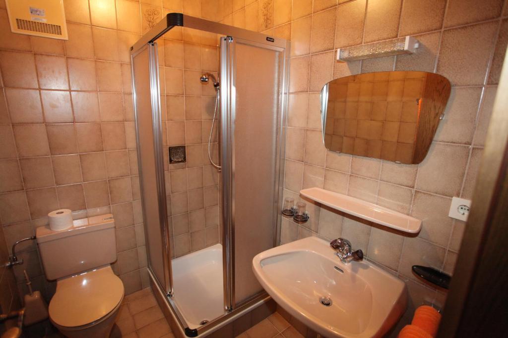 Hotel Haus Helga Unken Pokoj fotografie